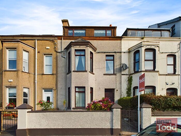 6 Bedroom Town House For Sale In Curran Road, Larne, BT40