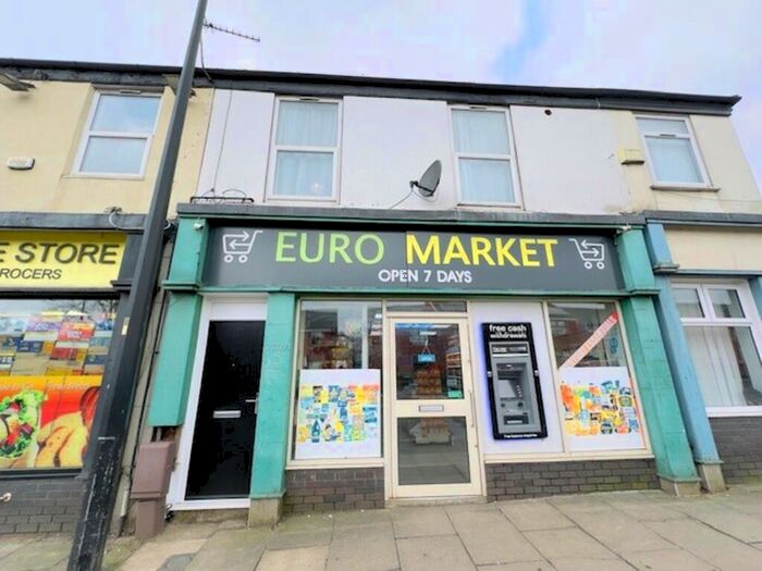 2 Bedroom Flat To Rent In Bolton Road, Swinton, Manchester, M27