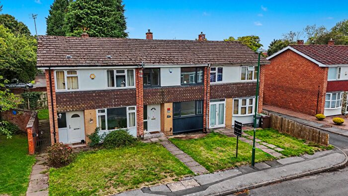3 Bedroom Terraced House For Sale In Chain Free - Wildmoor Road, B90