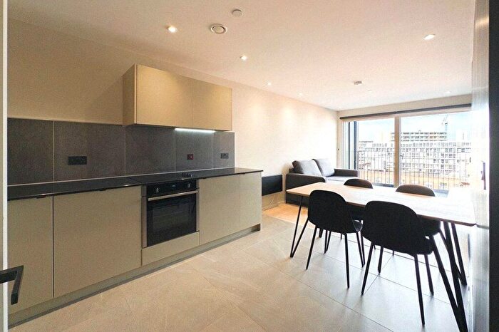 1 Bedroom Property To Rent In Grieg Road, London, W3