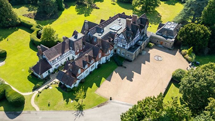 2 Bedroom Maisonette For Sale In Roffey Park, Forest Road, Colgate, RH12