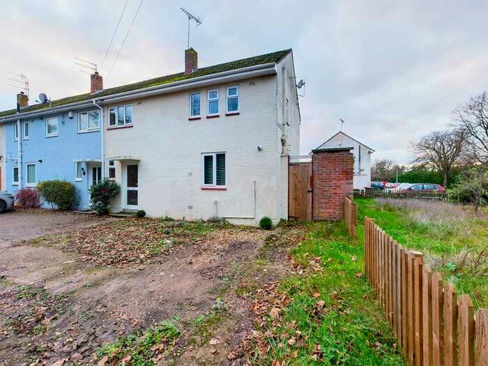 3 Bedroom Detached House For Sale In Northolt Road Watton, IP25