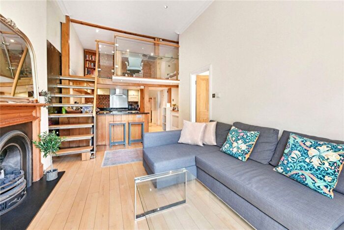 2 Bedroom Flat To Rent In Eccleston Square, London, SW1V