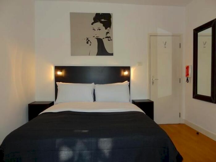 Studio To Rent In Cartwright Gardens, Bloomsbury, London, WC1H