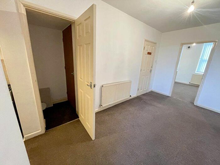 1 Bedroom Flat To Rent In Market Road, Doncaster, DN1