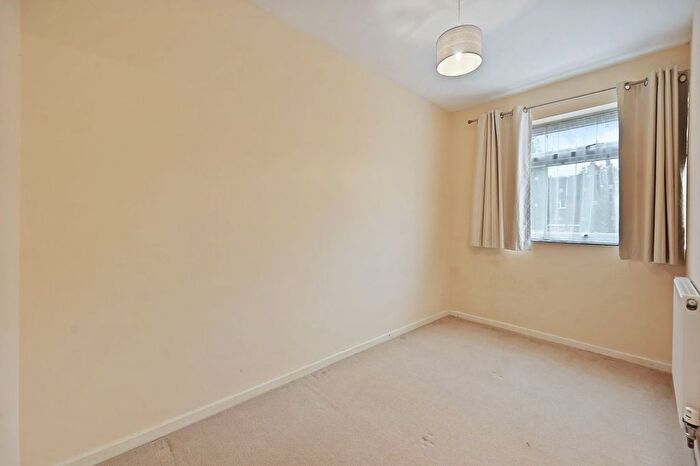 1 Bedroom Studio To Rent In Grange Road, Sutton, SM2
