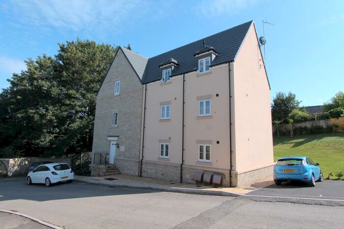 2 Bedroom Ground Flat To Rent In Paulton, Bristol, BS39