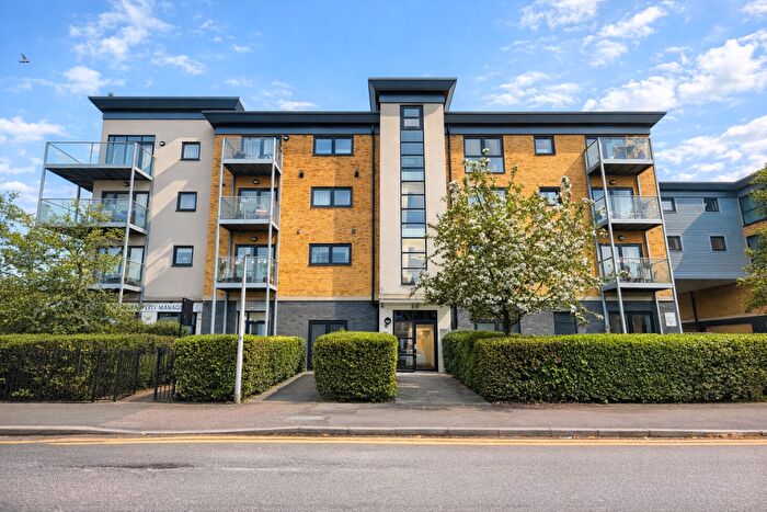 2 Bedroom Flat For Sale In Regent House, Station Road, Strood, ME2