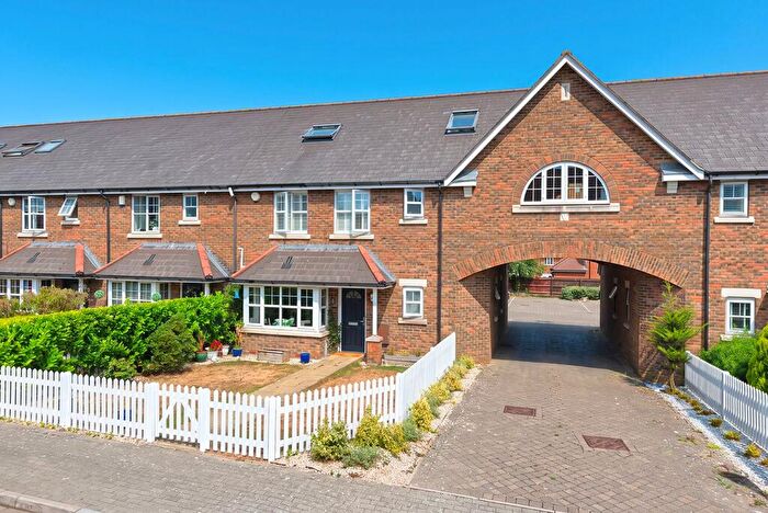 5 Bedroom Terraced House For Sale In Cardinal Walk, Kings Hill, West Malling, ME19