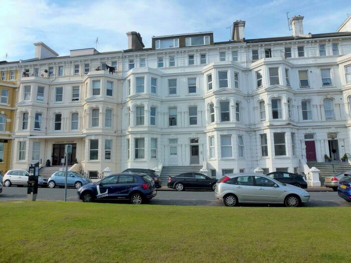 2 Bedroom Apartment To Rent In Wilmington Square, BN21