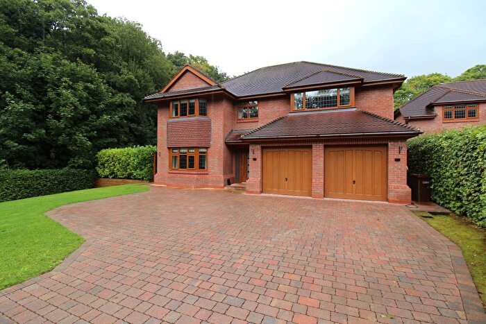 5 Bedroom Detached House For Sale In Woodfield Gardens, Euxton, PR7