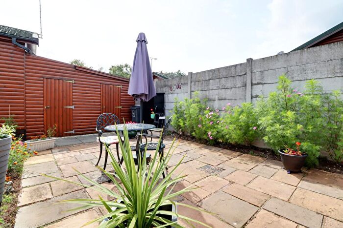2 Bedroom Detached House For Sale In Willow Lane, Torksey, Lincoln, LN1