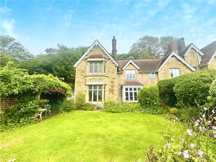 2 Bedroom Apartment For Sale In Shore Road, Ventnor, Isle Of Wight, PO38