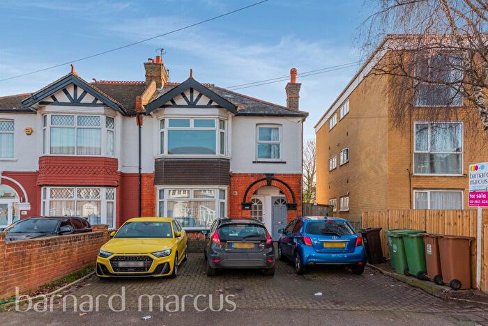 Studio For Sale In Thicket Road, Sutton, SM1