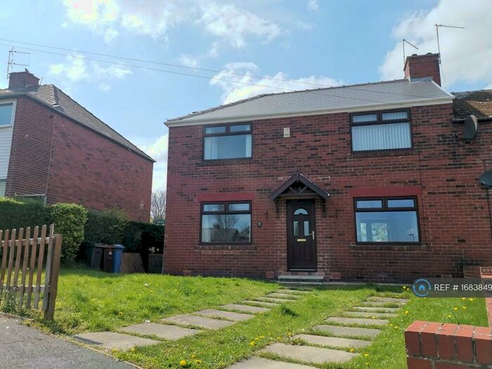 3 Bedroom Semi-Detached House To Rent In Steven Crescent, Chapeltown, Sheffield, S35