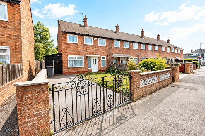 3 Bedroom Terraced House To Rent In Blackpool Road, Ashton-On-Ribble, Preston, Lancashire, PR2