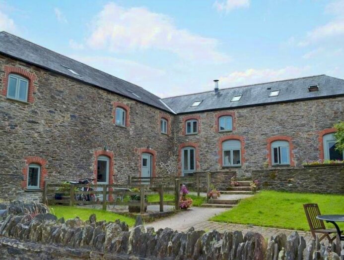 2 Bedroom Barn Conversion To Rent In Diptford, Totnes, TQ9