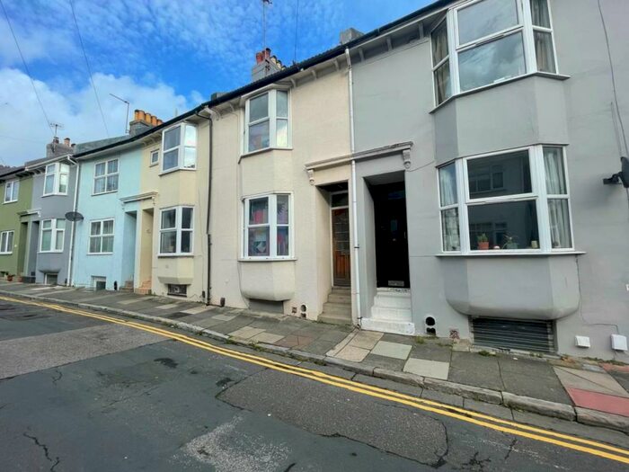 4 Bedroom House To Rent In St Mary Magdalene Street, Brighton, East Sussex, BN2