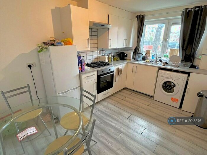 4 Bedroom Terraced House To Rent In Ivy Road, London, E16