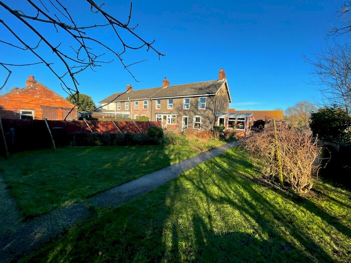 6 Bedroom Cottage For Sale In Lindum Terrace, Louth, LN11