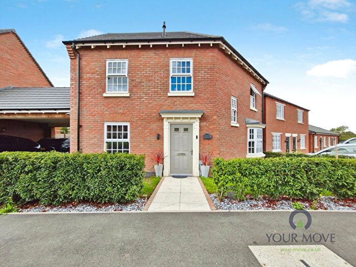 3 Bedroom Detached House For Sale In Woolley Avenue, Hugglescote, Coalville, Leicestershire, LE67