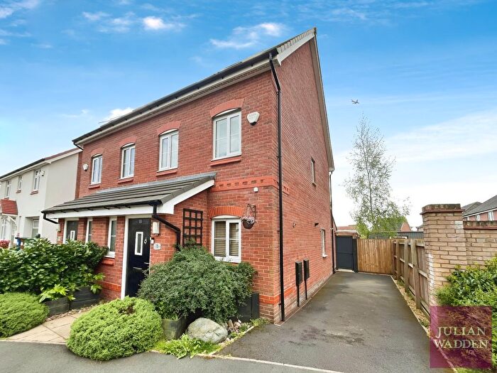 3 Bedroom Semi-Detached House For Sale In Hastings Gardens, Stockport, SK5