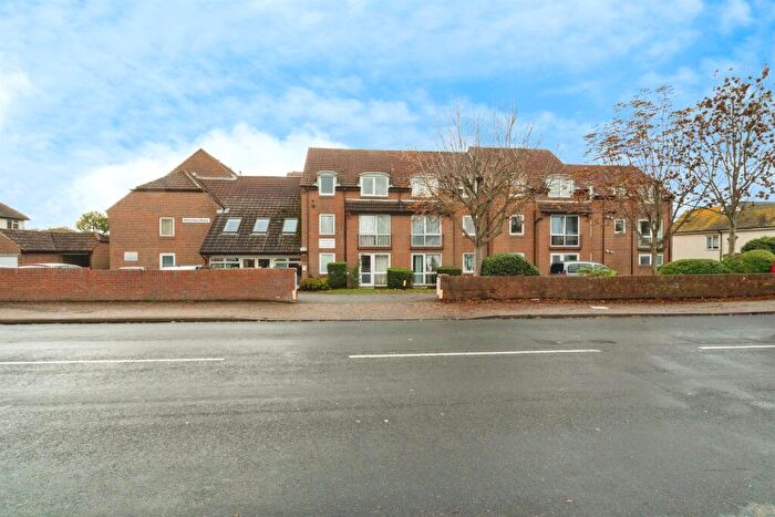 1 Bedroom Retirement Property For Sale In Sutton Road, Seaford, BN25