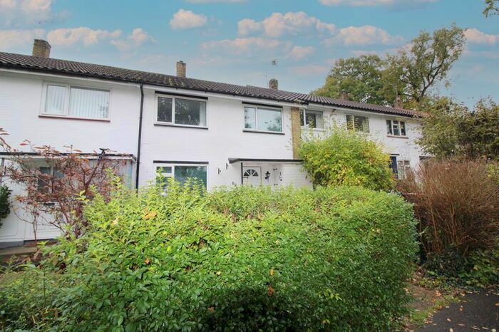 3 Bedroom Terraced House To Rent In Paddockhurst Road, Gossops Green, Crawley, RH11