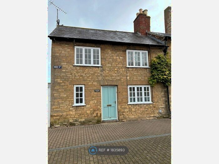 2 Bedroom Semi-Detached House To Rent In High Street, Olney, MK46