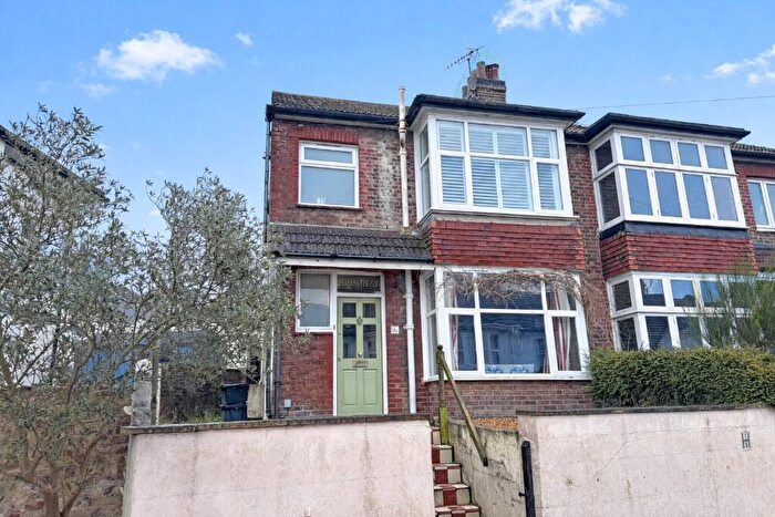 3 Bedroom Semi Detached House For Sale In Princes Road, BN2