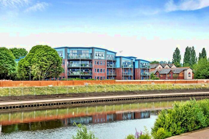 2 Bedroom Apartment To Rent In Flowerpot Lane, Exeter, Devon, EX4