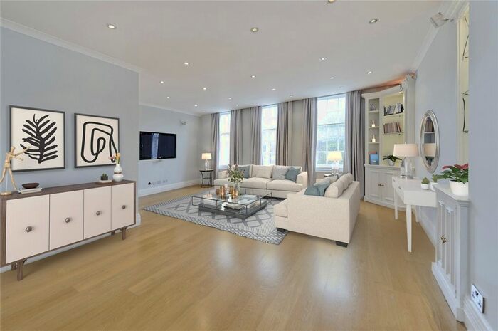 4 Bedroom Flat To Rent In Malvern Court, Onslow Square, South Kensington, London, SW7