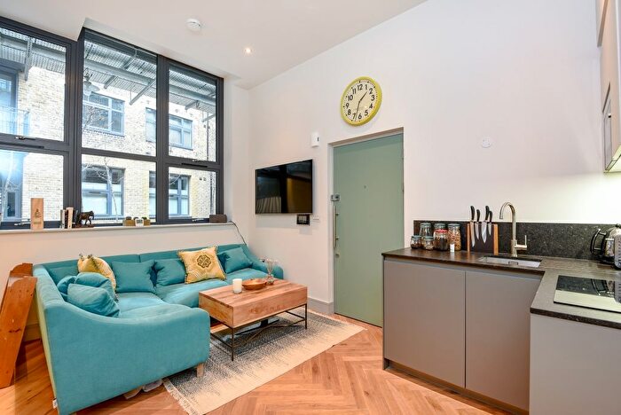 1 Bedroom Flat To Rent In Atalanta Street, London, SW6