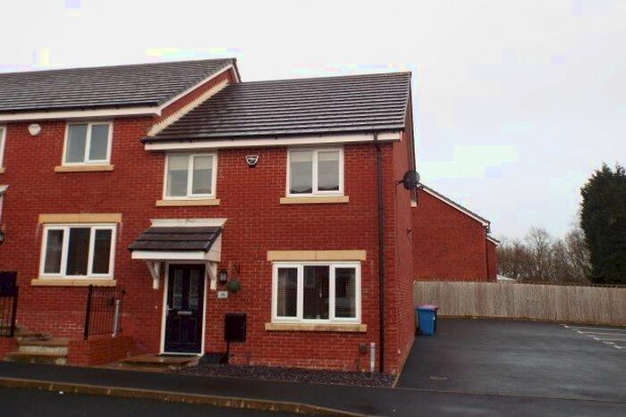3 Bedroom Mews To Rent In Worsley, Manchester, M28