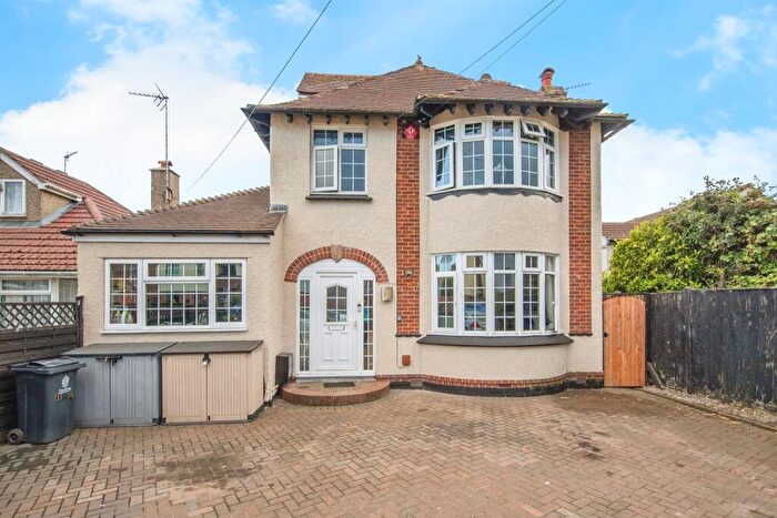 3 Bedroom Detached House For Sale In St. Johns Road, Clacton-On-Sea, CO16
