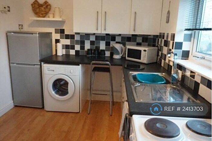 1 Bedroom Flat To Rent In Thornbridge Crescent, Sheffield, S12