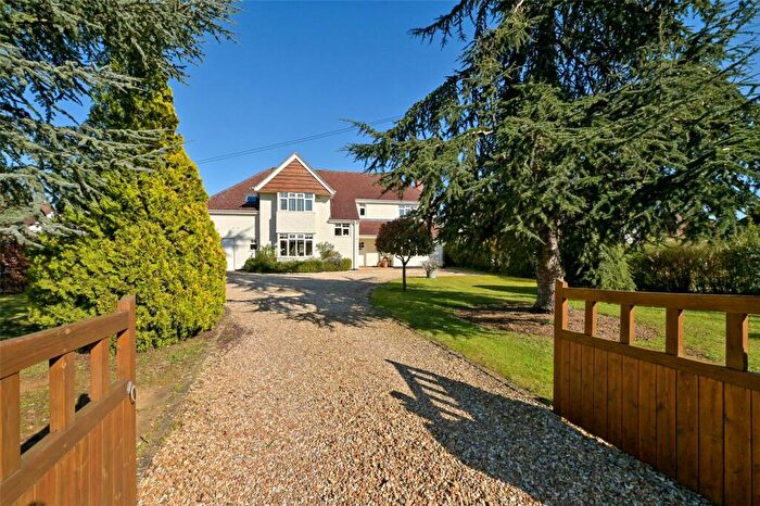 6 Bedroom Detached House For Sale In Woodstock Road East, Begbroke, Kidlington, Oxfordshire, OX5