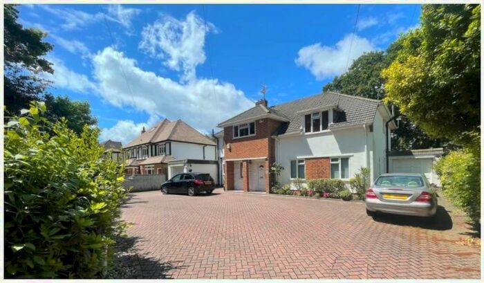 3 Bedroom Maisonette To Rent In Glenferness Avenue, Bournemouth, BH3