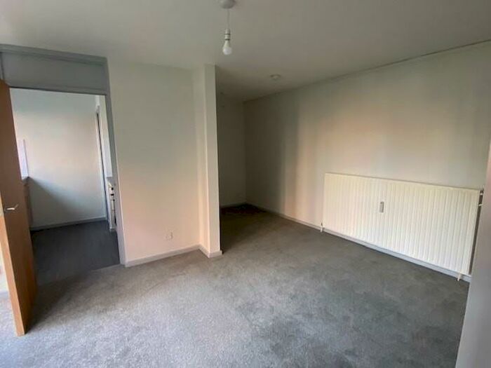 Studio To Rent In Browns Green, Birmingham, B20