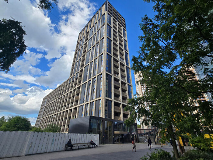 2 Bedroom Flat To Rent In Vita Apartments, Croydon, CR0