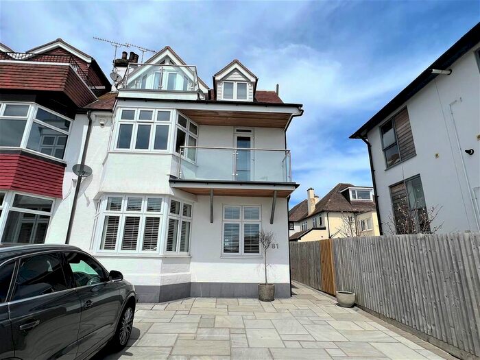 5 Bedroom Property To Rent In The Ridgeway, Westcliff-On-Sea, SS0