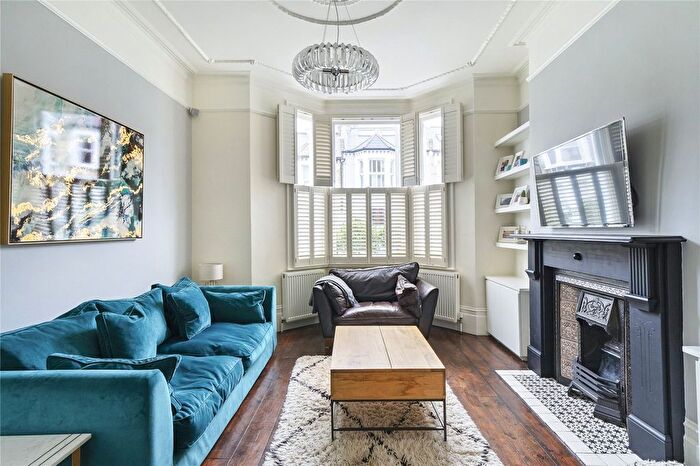 5 Bedroom Detached House For Sale In Broomwood Road, London, SW11