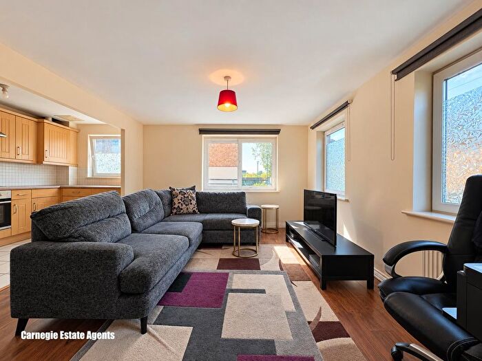 1 Bedroom Flat For Sale In Eddington Crescent, Welwyn Garden City, AL7