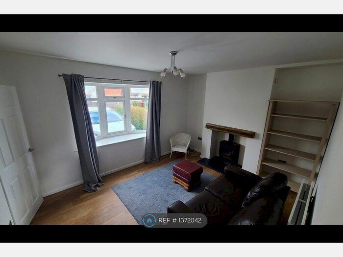 2 Bedroom Terraced House To Rent In Manton Crescent, Beeston, NG9