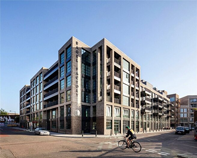 3 Bedroom Flat For Sale In Bagel Factory, Ozel House, - White Post Lane, London, E9