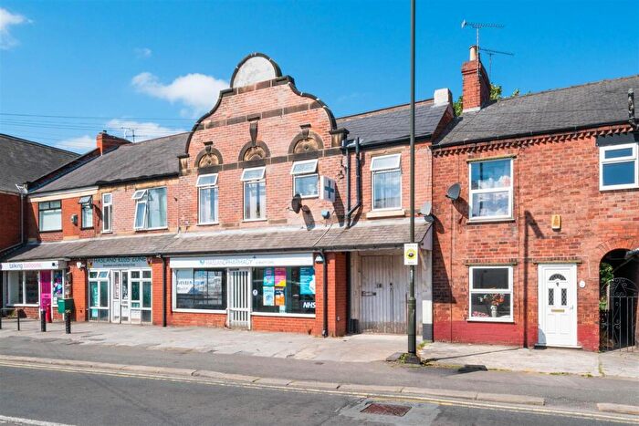 1 Bedroom Flat To Rent In The Green, Hasland, S41