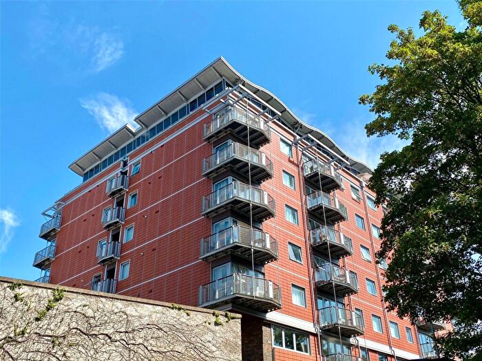 2 Bedroom Apartment For Sale In The Panoramic, Park Row, Clifton, Bristol, BS1