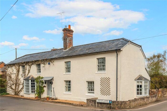 4 Bedroom Detached House For Sale In Woodborough, Pewsey, Wiltshire, SN9