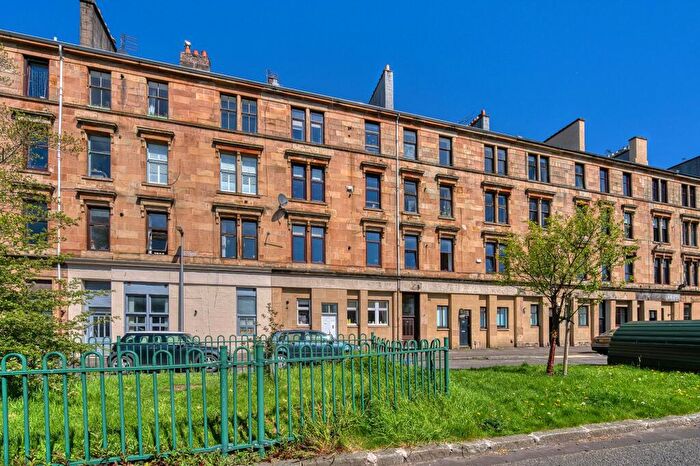 2 Bedroom Apartment For Sale In Raeberry Street, North Kelvinside, Glasgow, G20