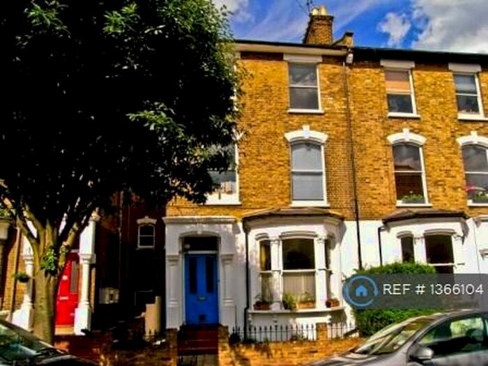 3 Bedroom Maisonette To Rent In Wilberforce Road, London, N4
